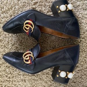Gucci Pearl Heel Leather Loafers - size 37 - used